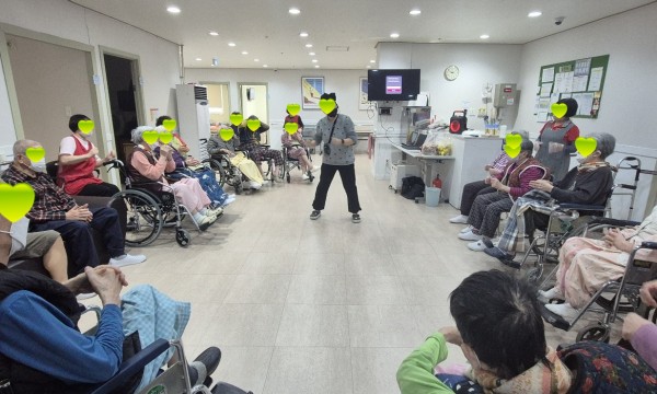 57cd511995e9ef5d5ed06f26b912ccd2_1766380889_2107.jpg